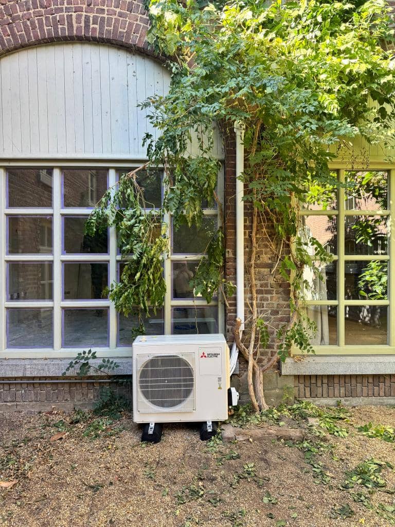 Meerdere airco-installaties voor bedrijfsunits